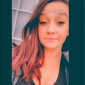Meet your Posher, Rebecca
